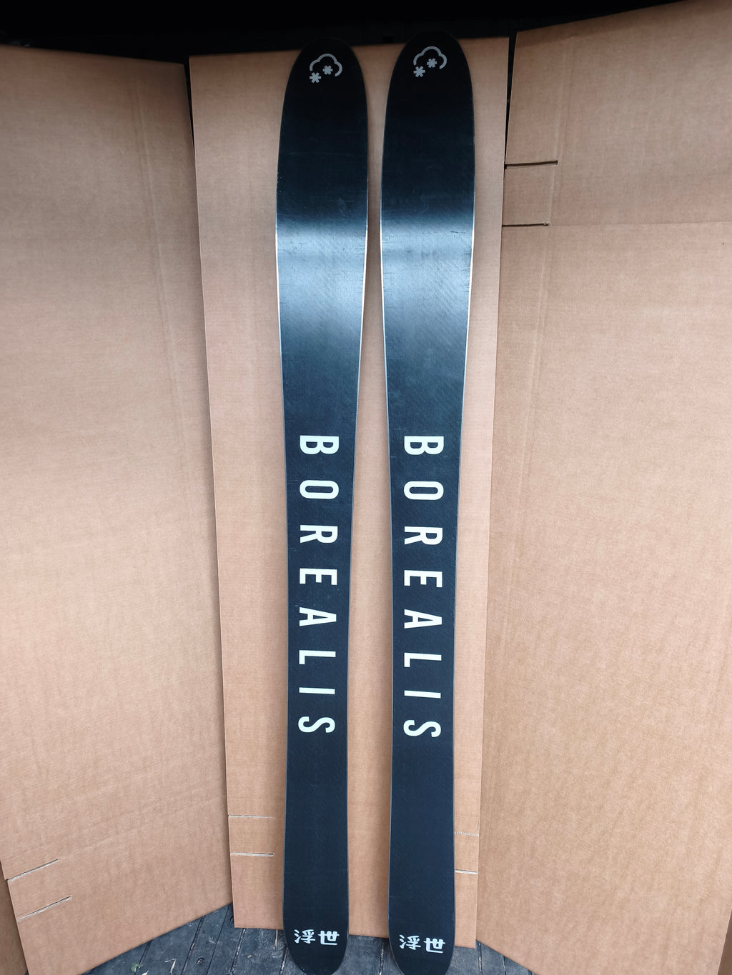 UKIYO 184 Freeride Skis – NEW