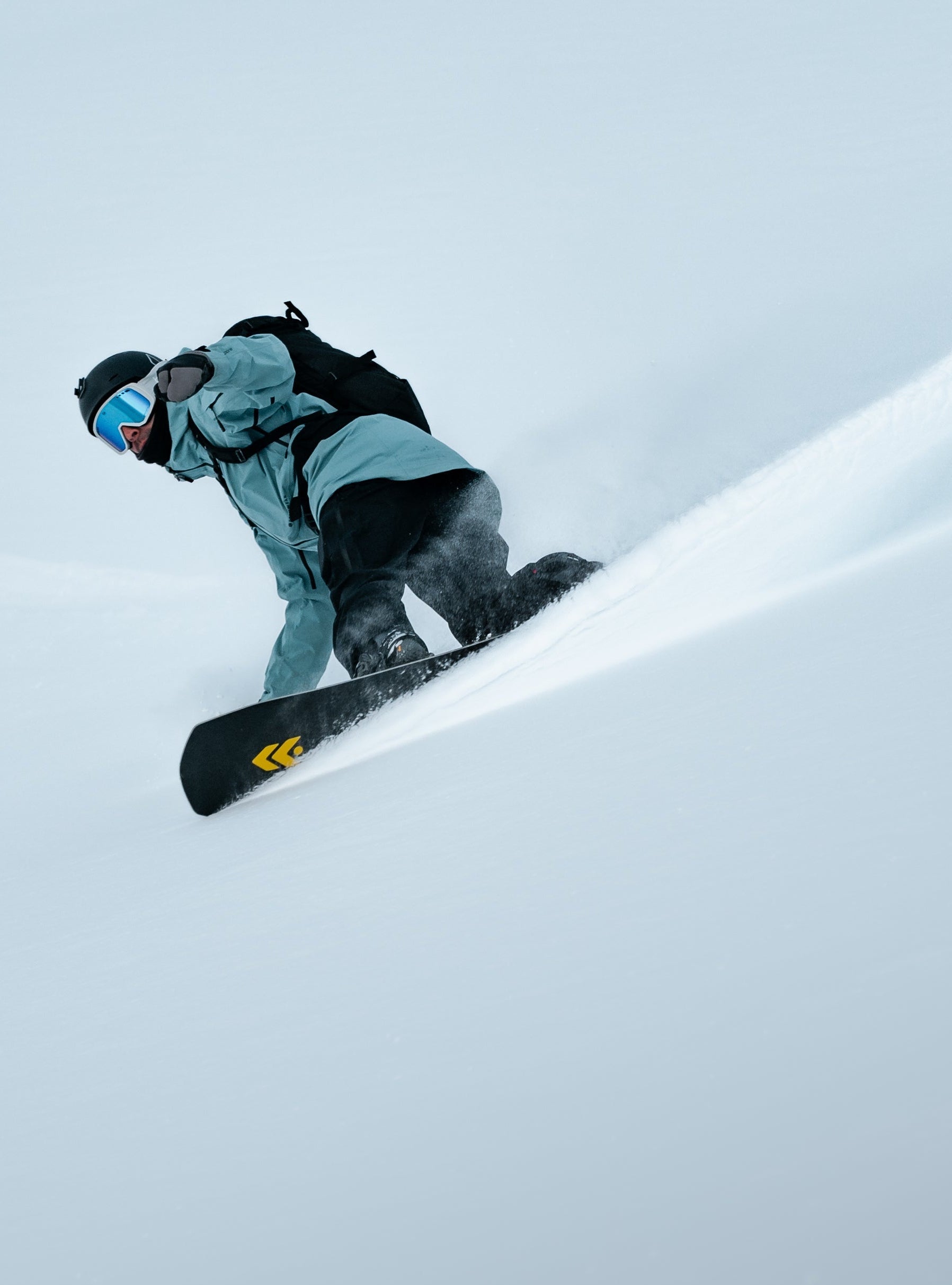 Borealis Artefact Snowboard: All-Mountain Carving Master