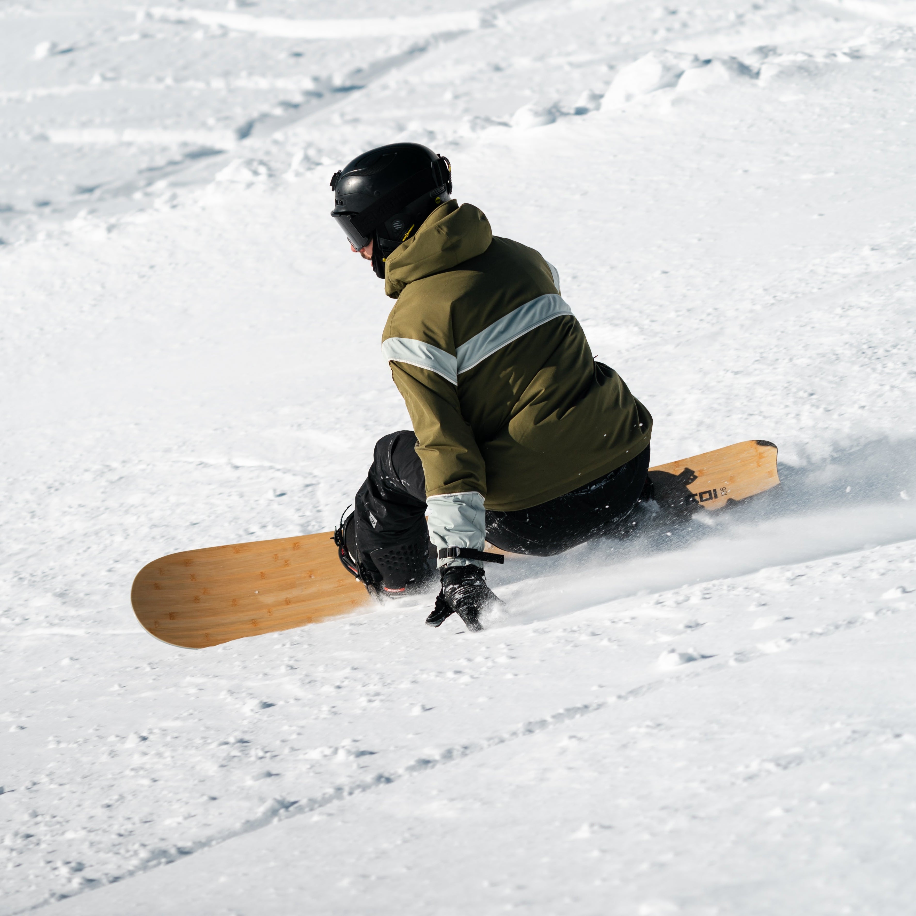 Borealis Koi Freeride Eco-Friendly Snowboard