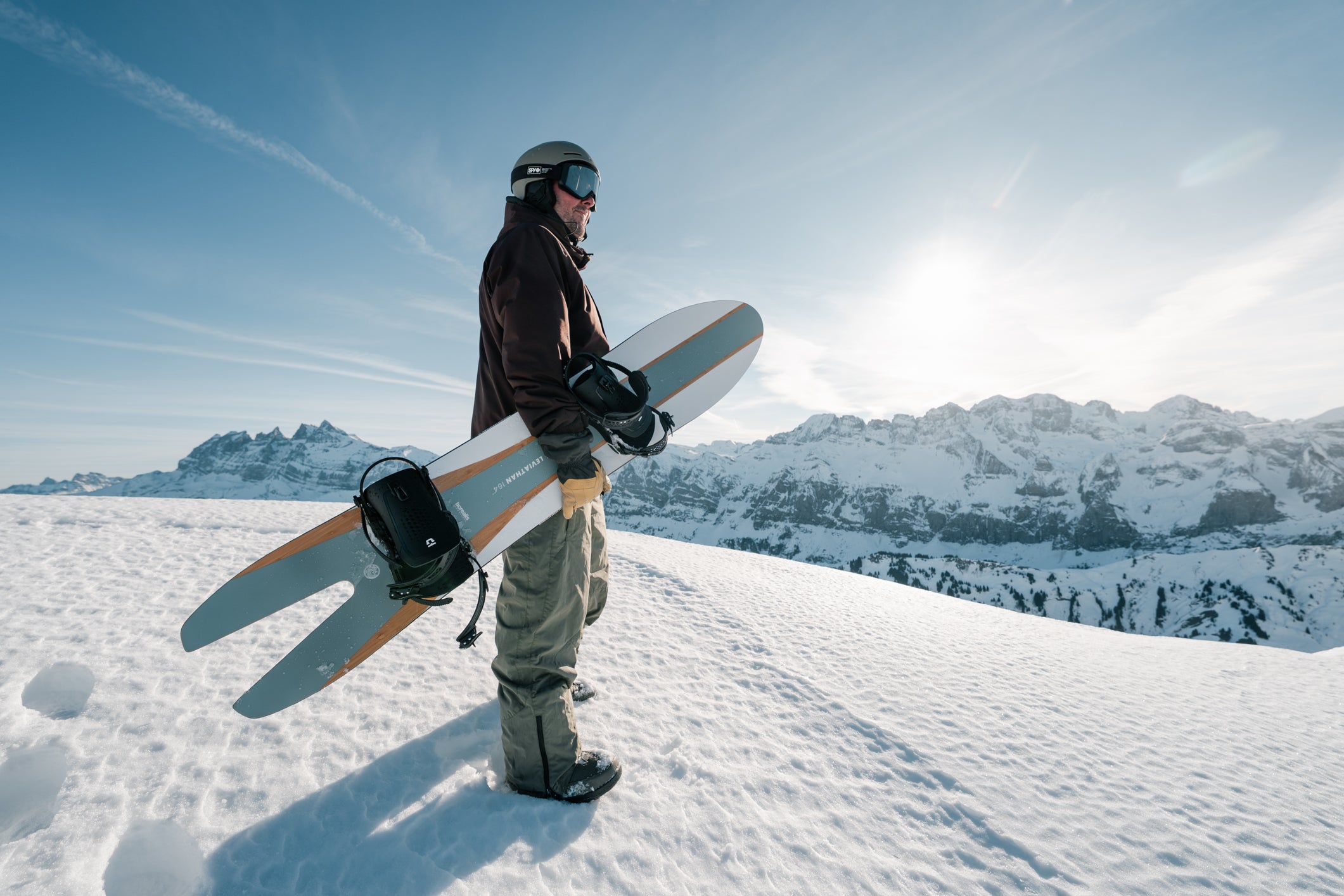 Borealis Leviathan 2027: Swallowtail Freeride Snowboard – Borealis
